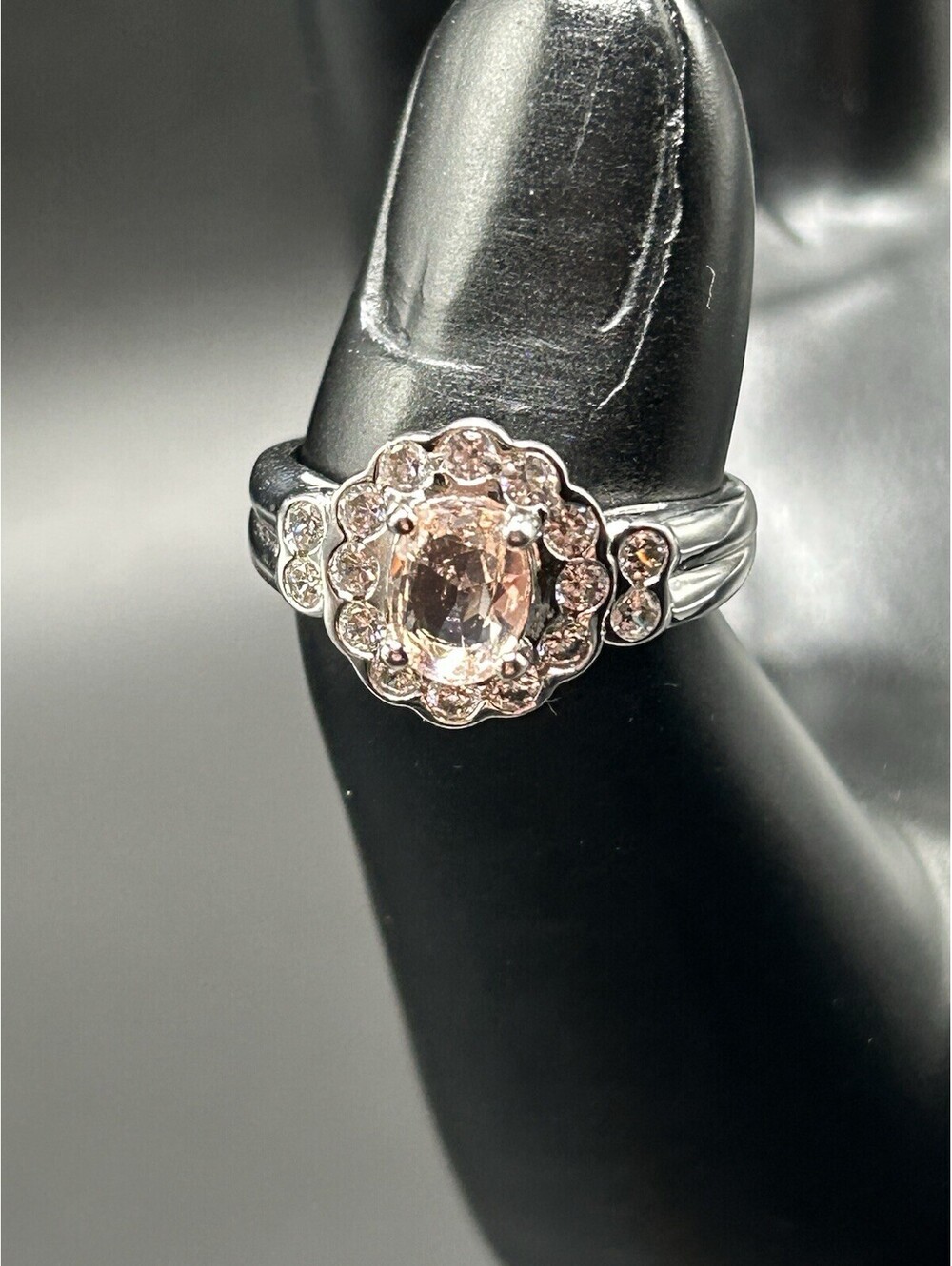 Bomb Party OG Ring  Sparkling Reflections Size 7Rose Quartz CZ Rhodium